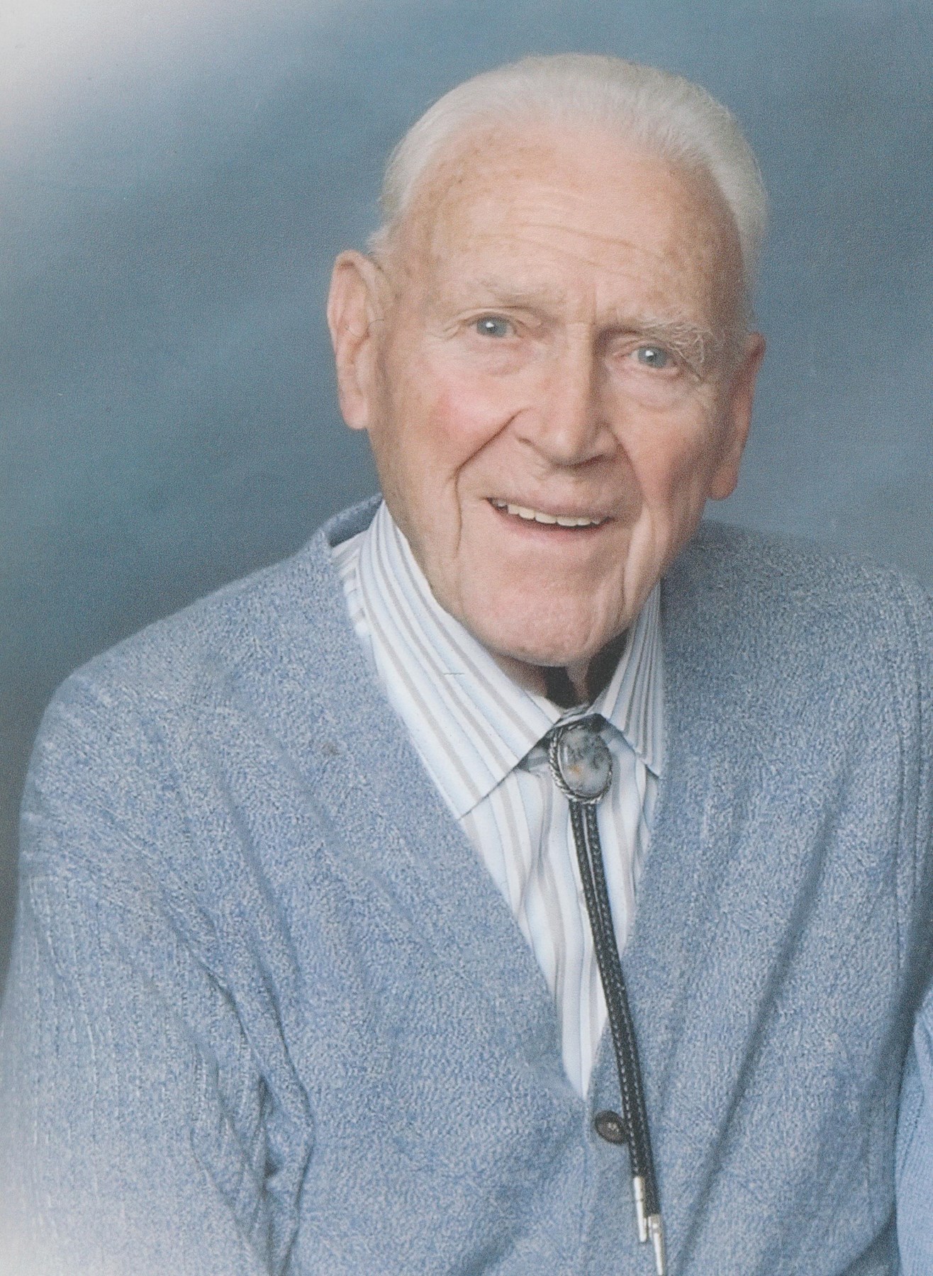 Avis de décès de Lowell E. Brown