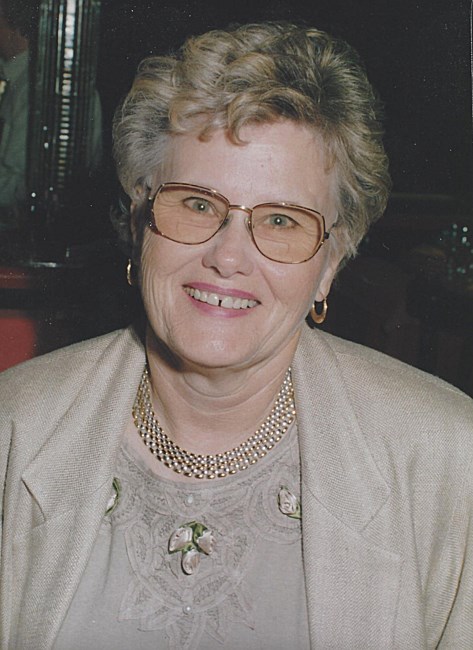 Obituary of Helen C Williamson
