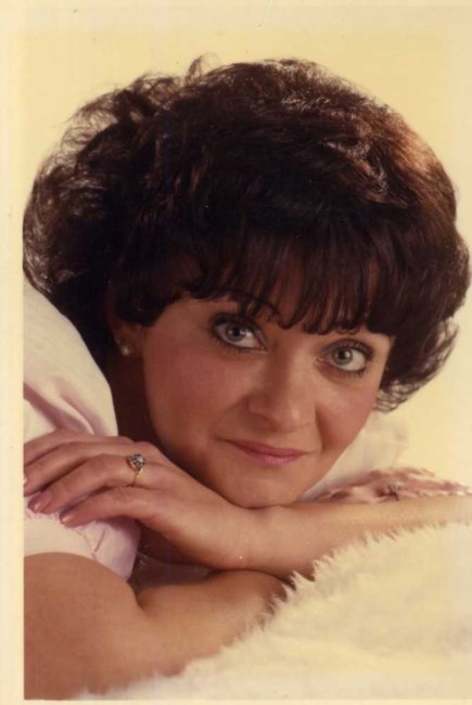 Obituary of Gloria J. Higgins