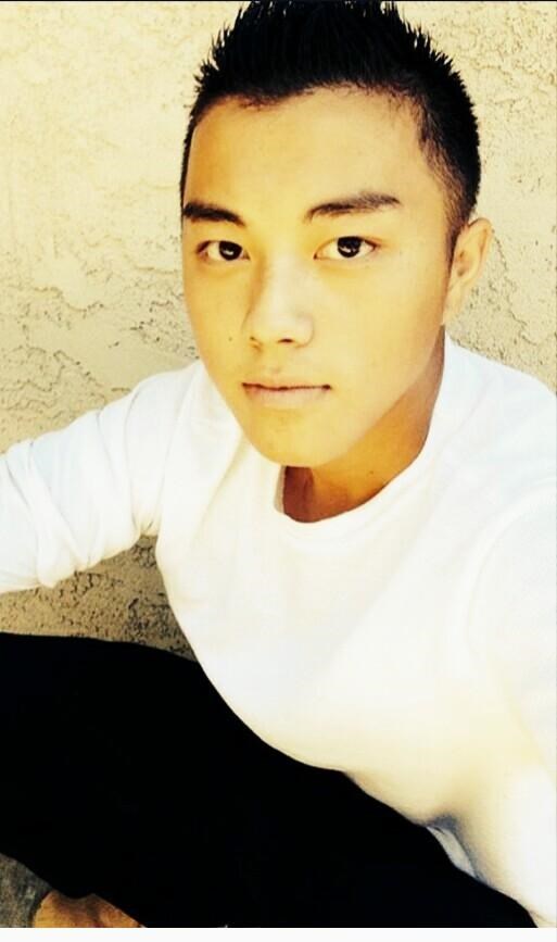 Obituary of Pengchoua Xiong