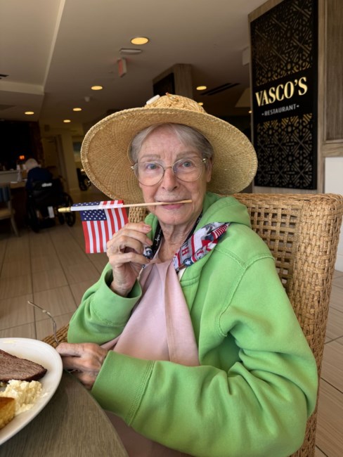 Obituary of Vicki de Reynal