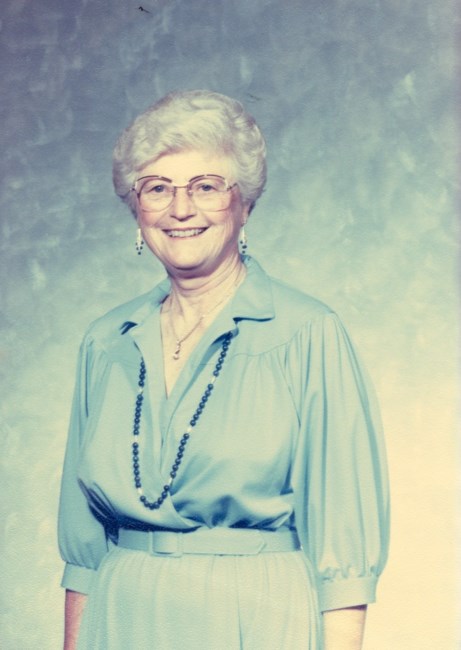 Obituary of Evelyn Holland