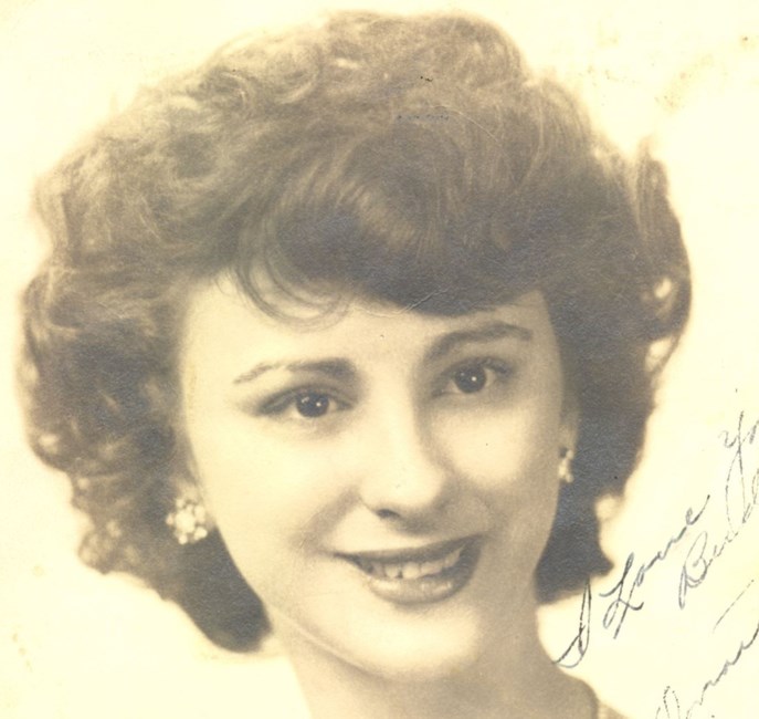 Obituary of Dorothy Moore