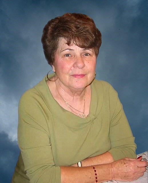 Obituario de Charlene M. Barrient