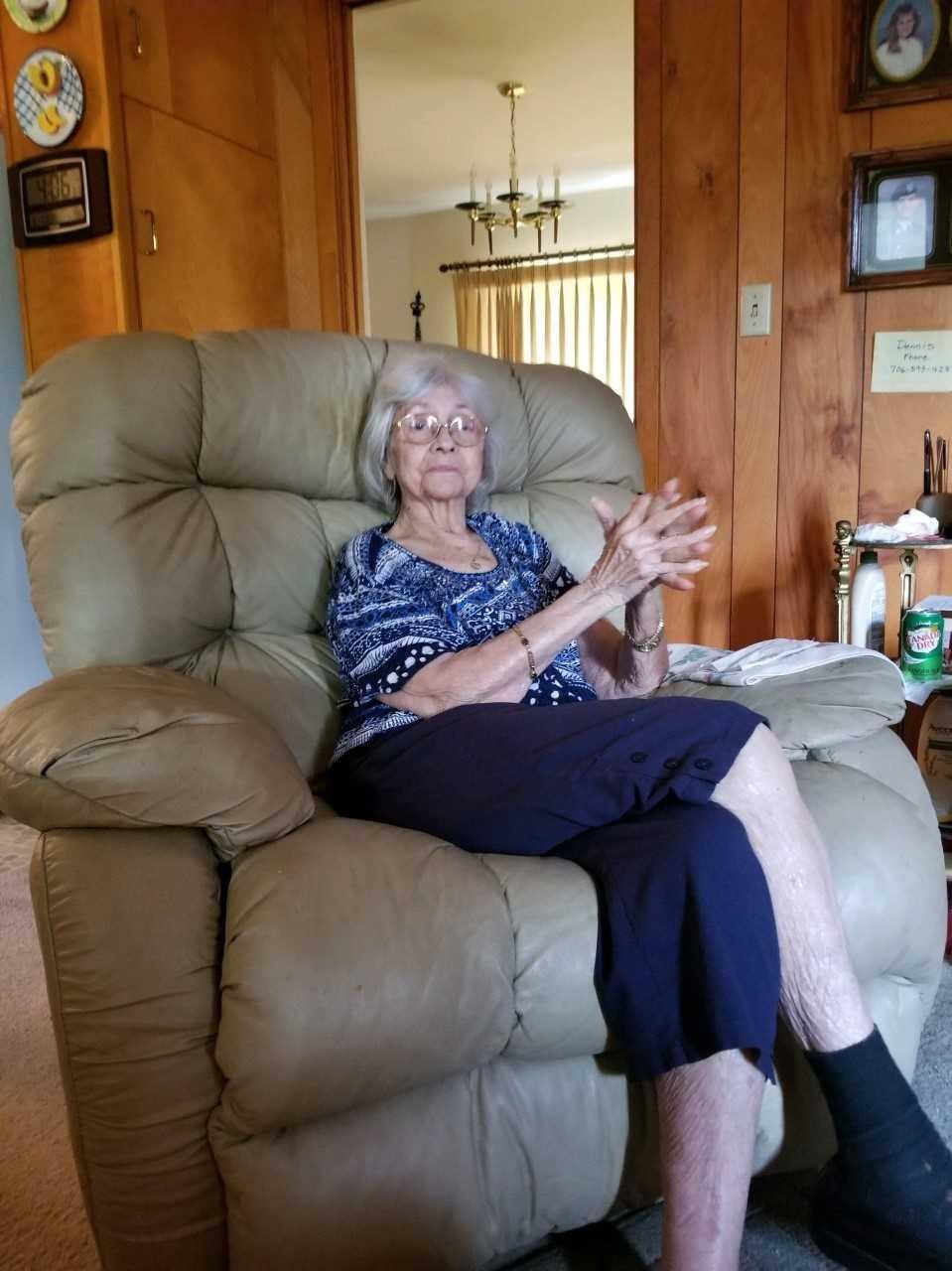 Obituary of Julia Dean McCollum Weipert