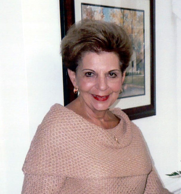 Obituary of Eva Estrate