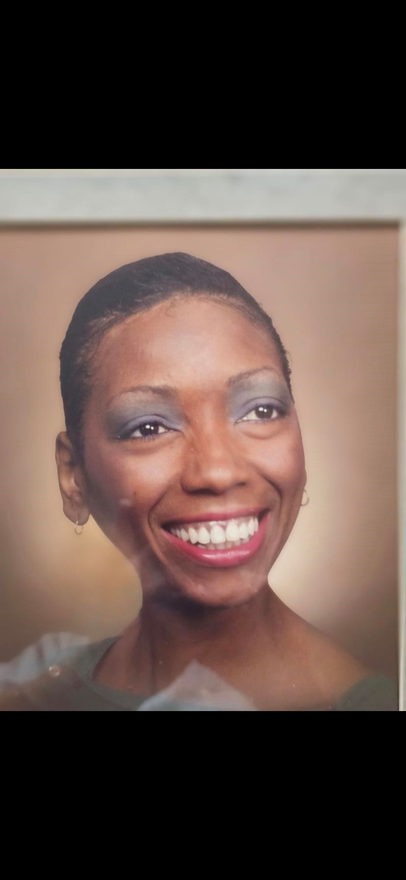 Obituary of Brenda Gail Lorisch