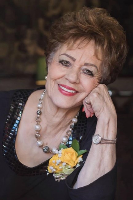 Obituary of Genoveva Alicia Mazon