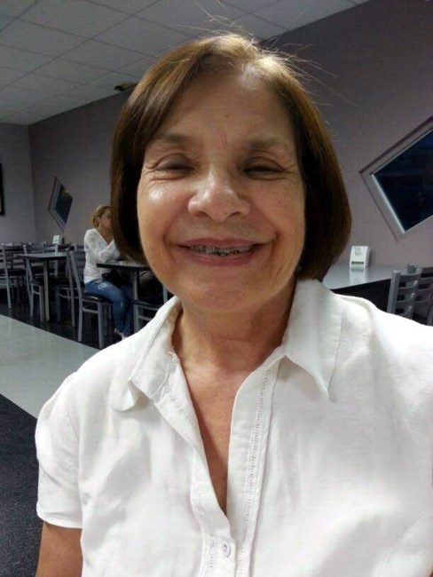 Obituary of María "Cuchi" Adanelis Maceira Colls