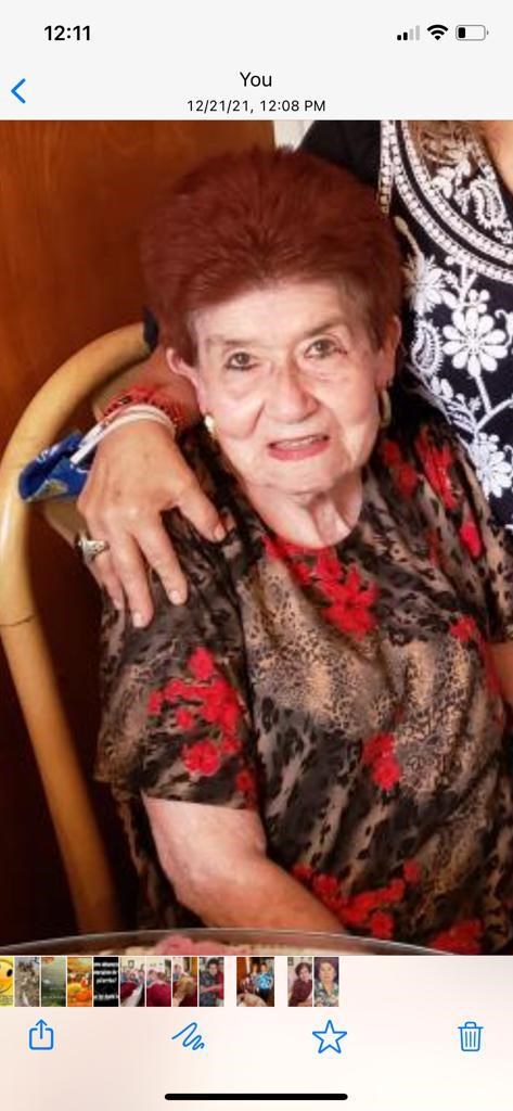 Obituario de M. Celia Hernandez