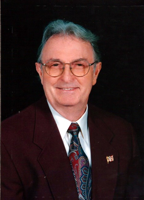 Obituary of Robert E Entwistle
