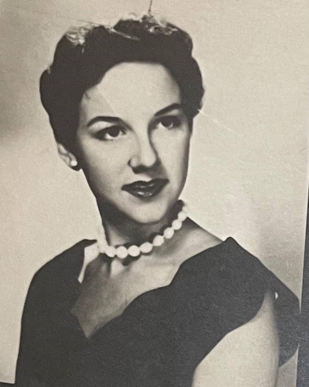 Obituario de Libby Alexander