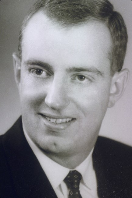 Obituary of Robert William Moyer