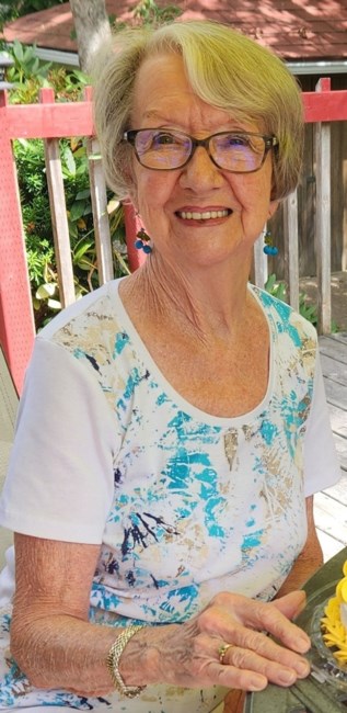 Obituary of Marilyn Gladys Mullin