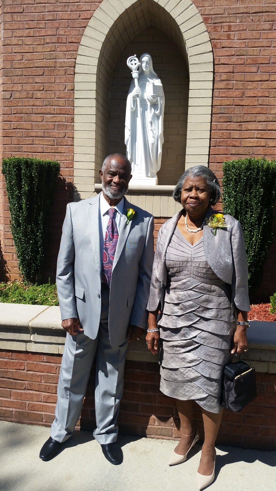 Obituary of Carl (Elton) Raymond Arthur