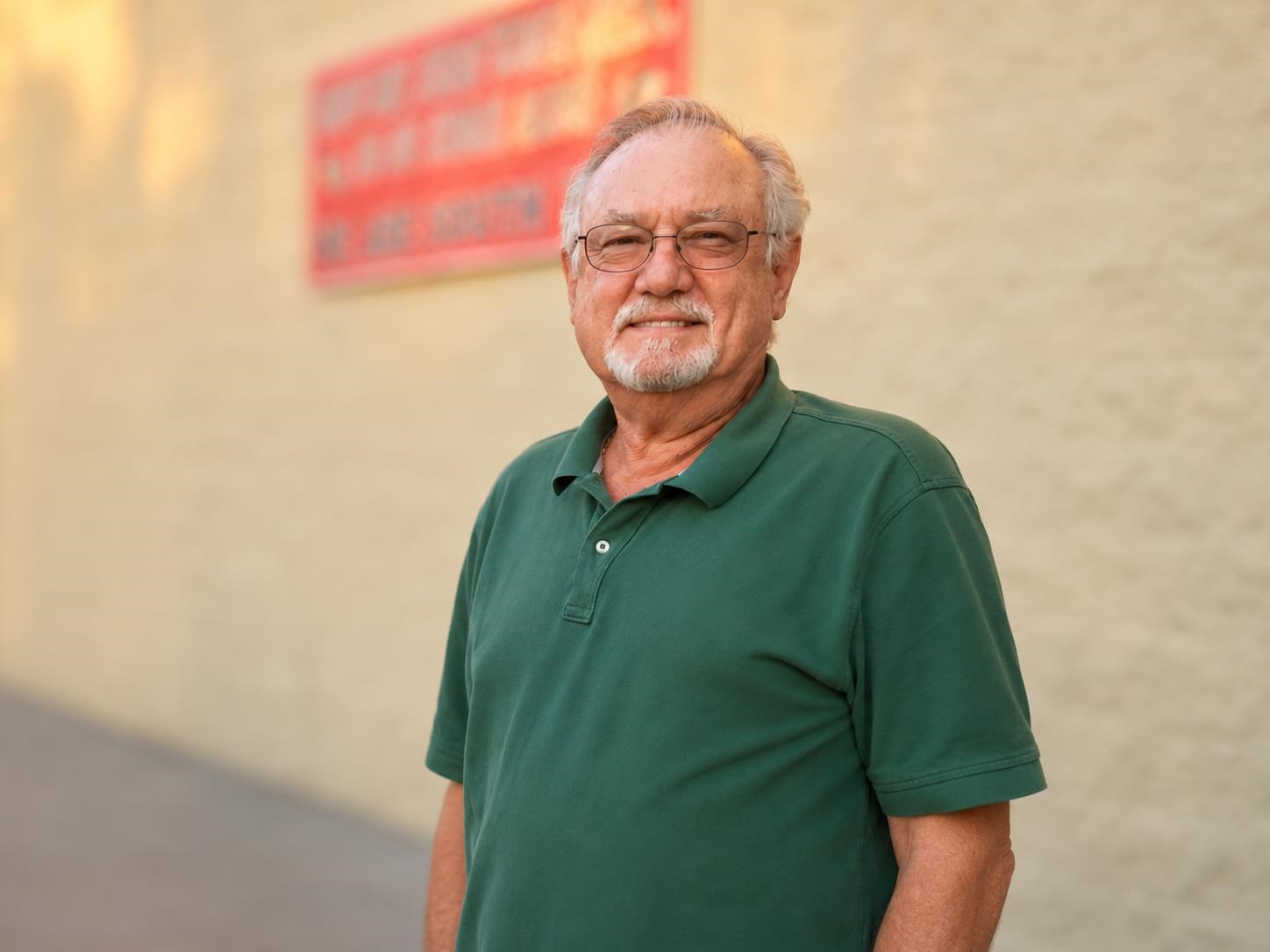 Obituary of Robert "Donn" Whitehead