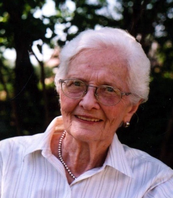 Obituary of Roberta "Denny" Denniston Barhydt