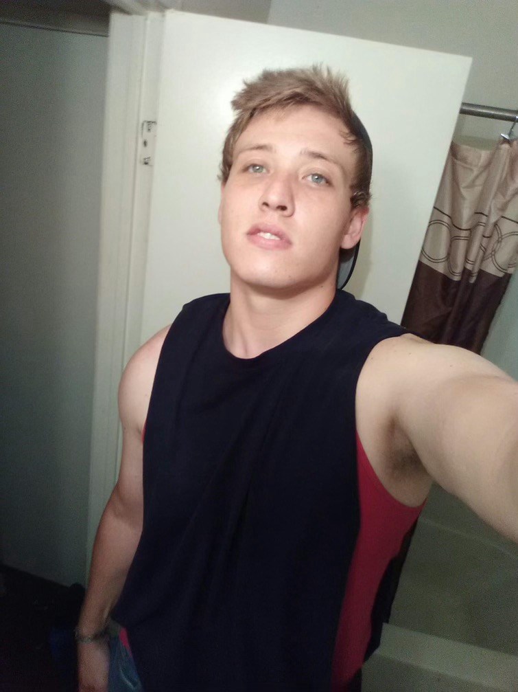 Obituary of Charlie Wayne Lowrey