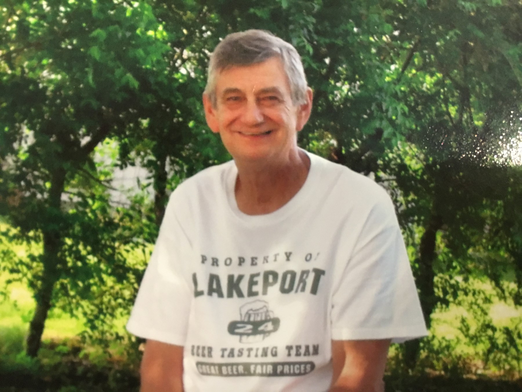 Obituary of Lawrence Glenn Bohonos