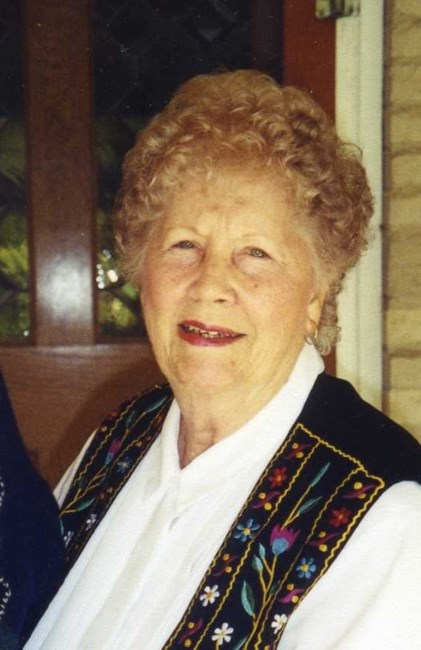Obituary of Helen Reynolds