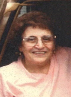 Obituary of Clara Marie Taus