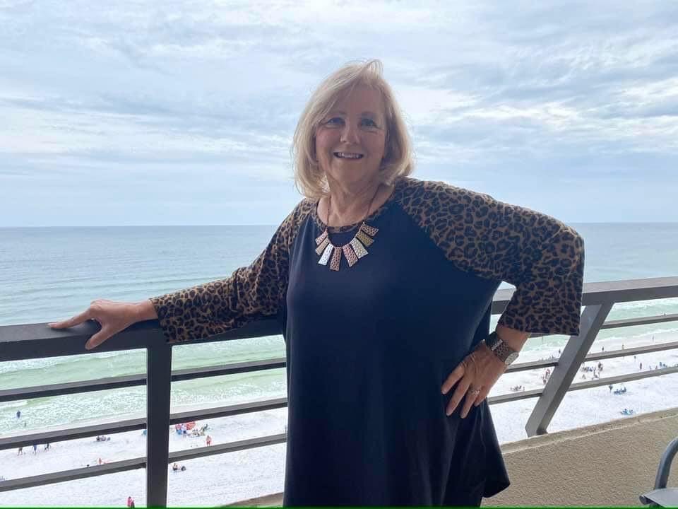 Obituary of Suzane McIlwain Cox