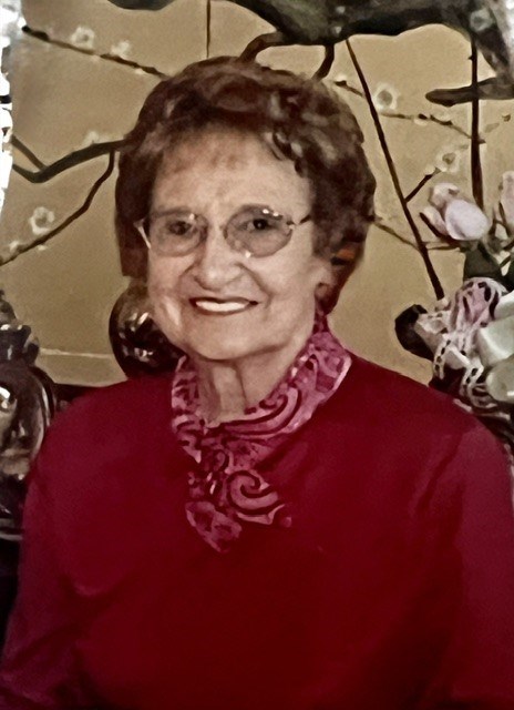 Obituary of Hilda Maxine Russell