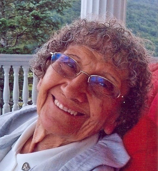 Obituary of Helen Mary Kutia Brusseau