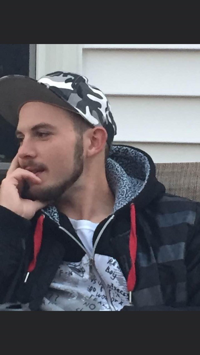 Obituario de Tyler Lee Buckley