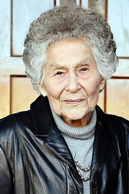 Obituary of Estella Rose Reissig