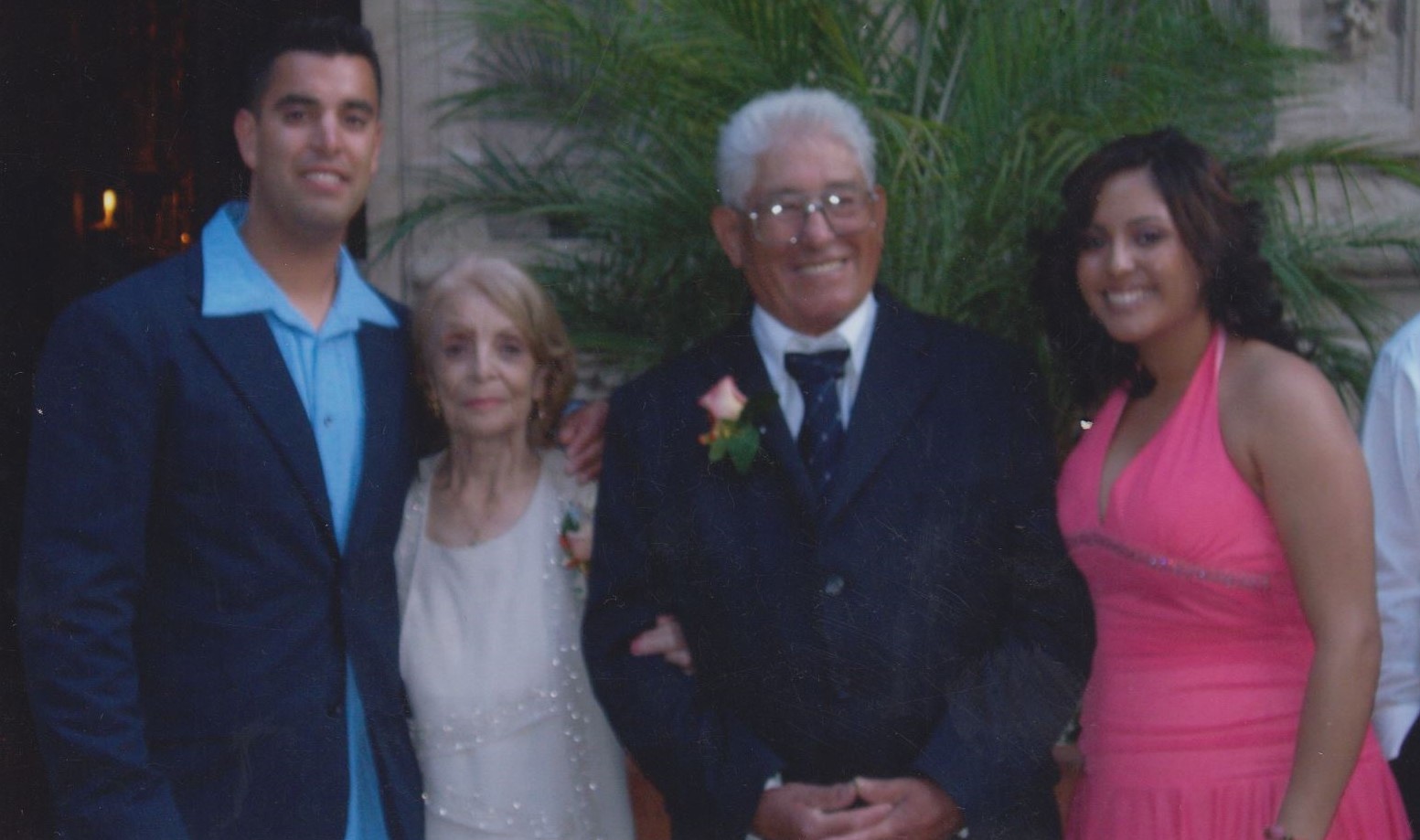 Obituary of Daniel Alvarado Holguin