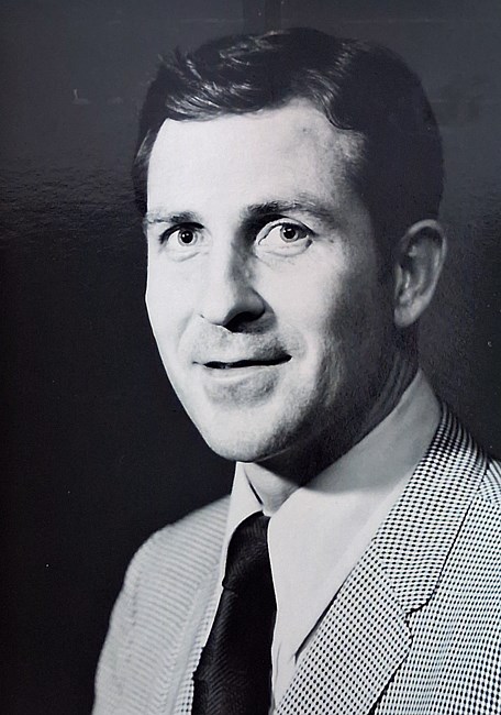 Obituary of Norvan Howard Holverson