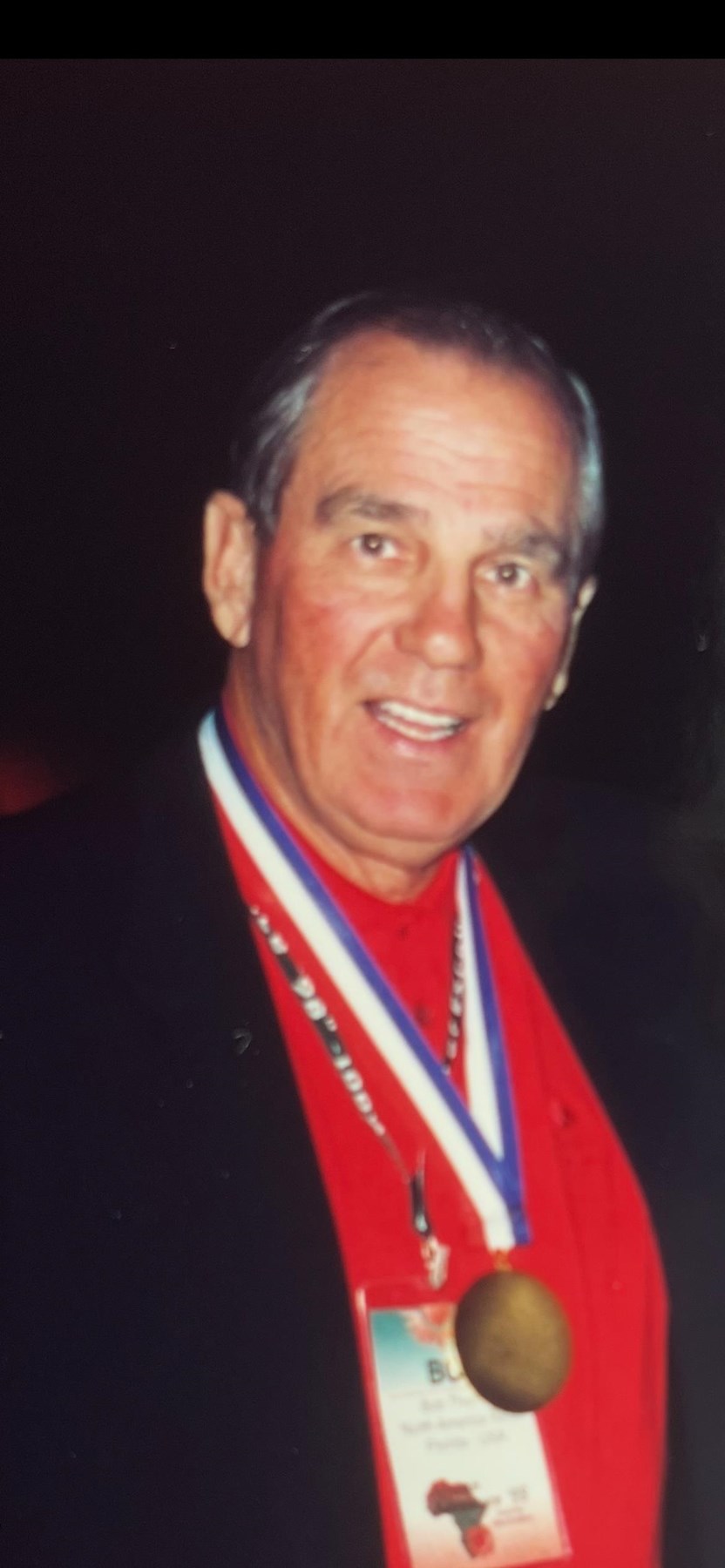 Obituario de Robert Eugene Thomas