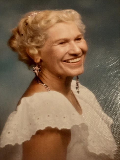 Obituary of Roslyn M Chandler