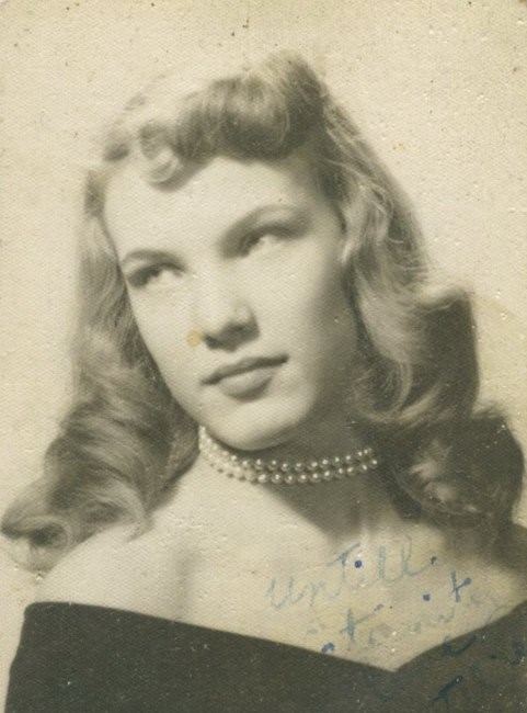 Obituary of Estelle V Sachtleben