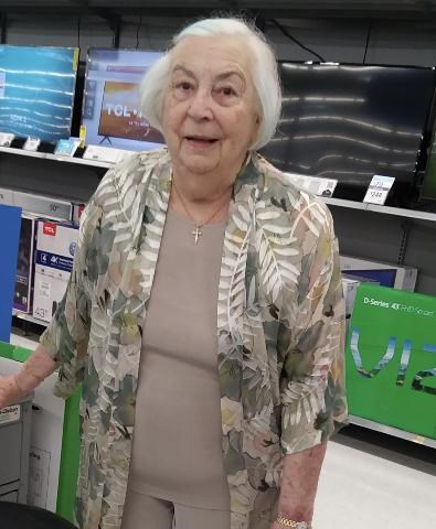 Obituary of Patricia Mary (Stevens) Morakis