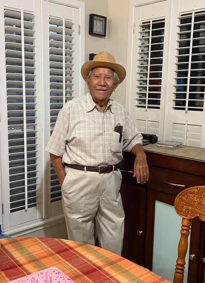 Obituario de Ezequiel Perez