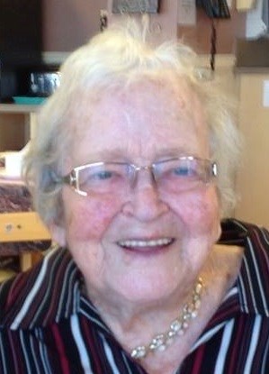 Obituary of Carmen Lalande      (née Létourneau)