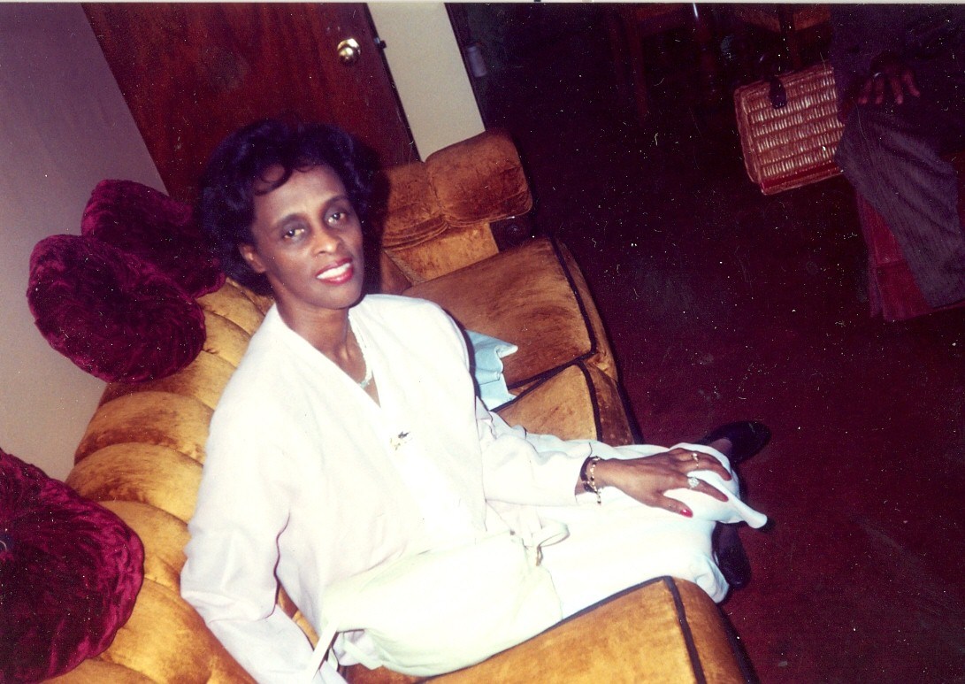 Obituary of Arona Regina Panton