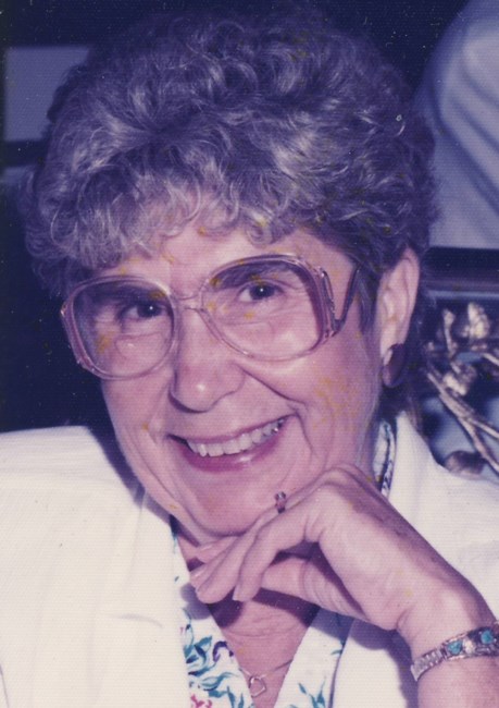 Obituario de Joyce Attwood