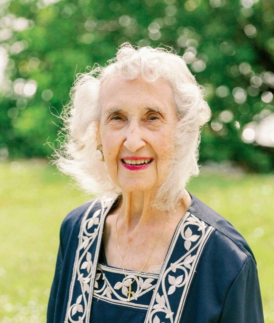 Obituary of Mary Manaley Fernandez