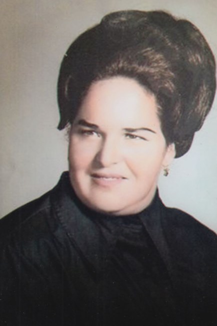 Obituary of Genoveva Farfan