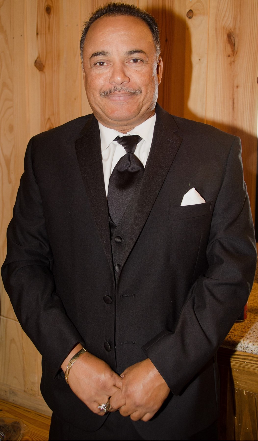 Obituary of Hubert Donovan Burey Sr.