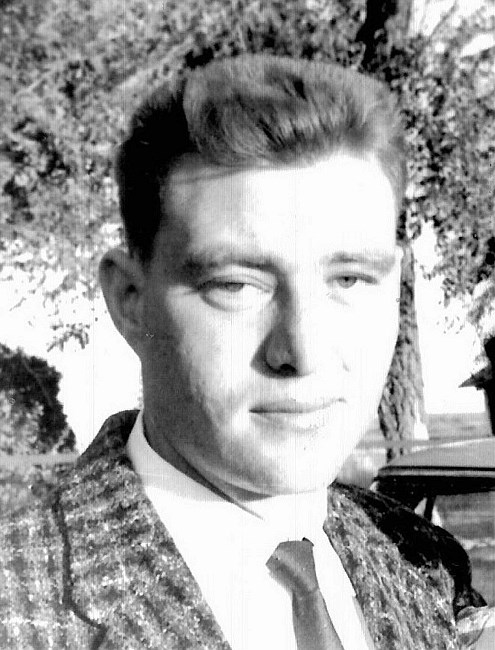 Obituary of Thaddeus "Pete" Moore