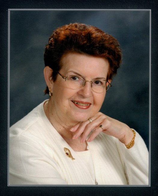 Obituario de Phyllis K. Kern Howe