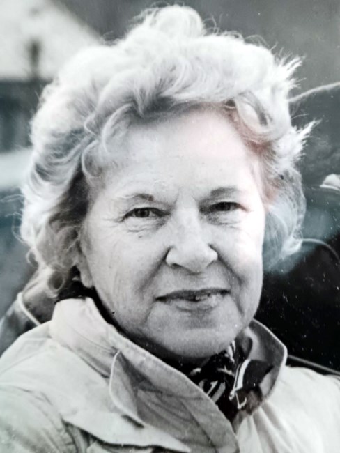 Obituary of Henrietta Schweizer