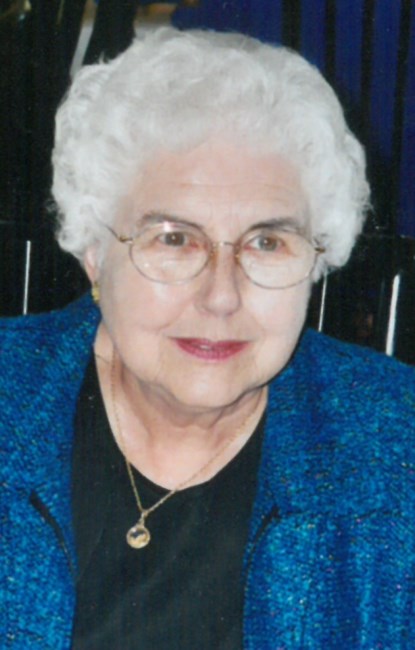  Obituario de Mary Lou Kurtz