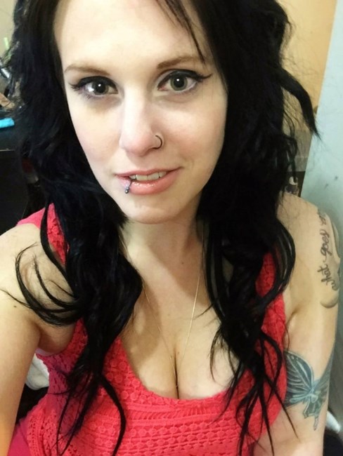 Obituary of Kristen L. Hinrichs