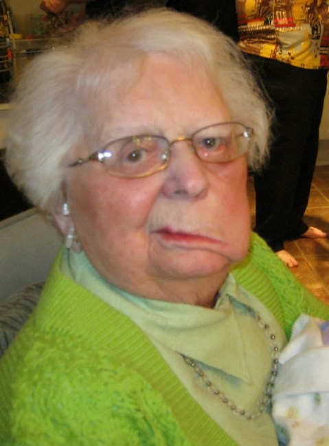 Avis de décès de Pauline Senécal (Née Blais)