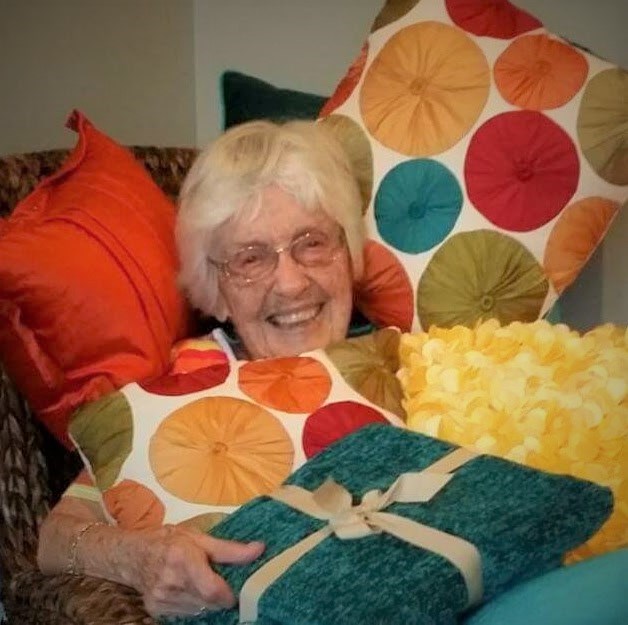 Obituario de Anne Cary Gregory